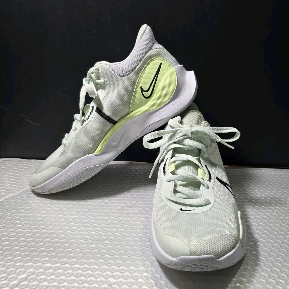 Nike Renew Elevate 3 Barely Green Men's Size 9.5